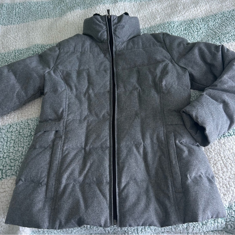 Weatherproof Grey Puffer Jacket - image 7